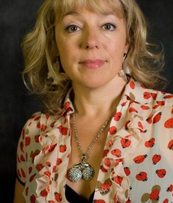 Annabelle Apsion