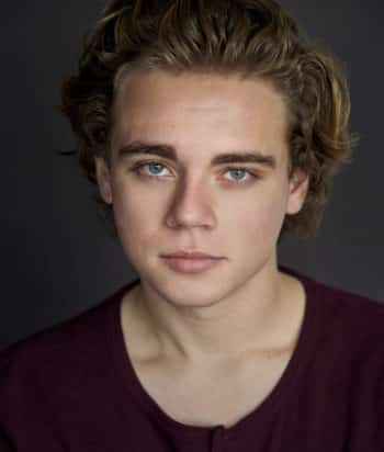 Christopher Dylan White