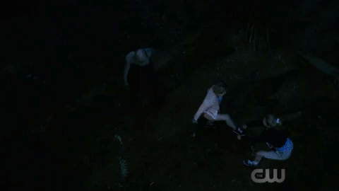Legends of Tomorrow - Mini Avalance fighting the demon