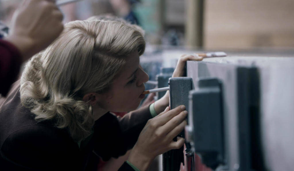 Things We Don't Like in Real Life Bomb Girls - Betty using the lighter