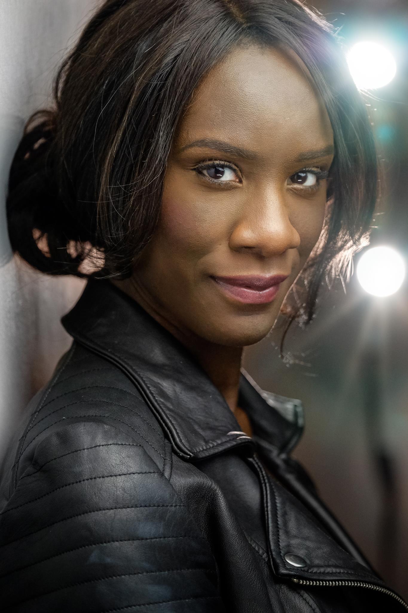 Moyo Akandé